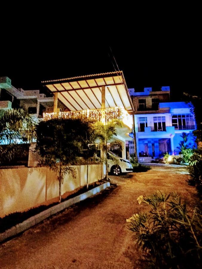 Queens Beach Hotel Tangalle Eksteriør bilde