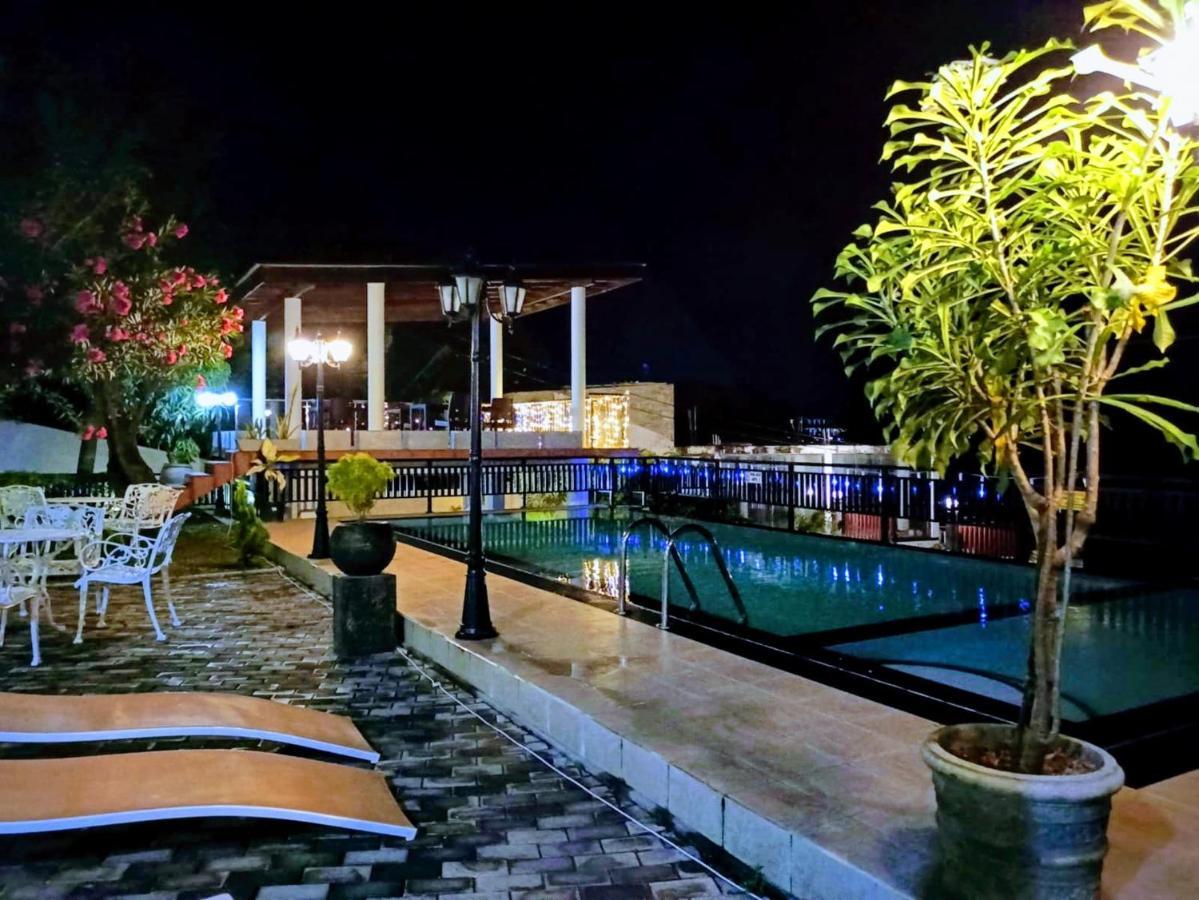 Queens Beach Hotel Tangalle Eksteriør bilde