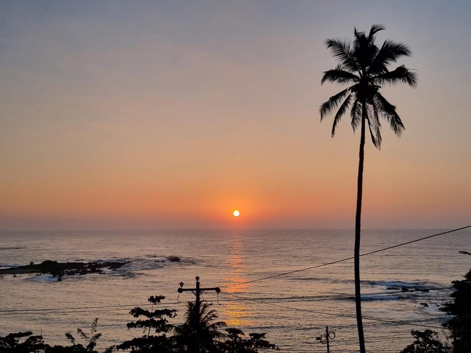 Queens Beach Hotel Tangalle Eksteriør bilde