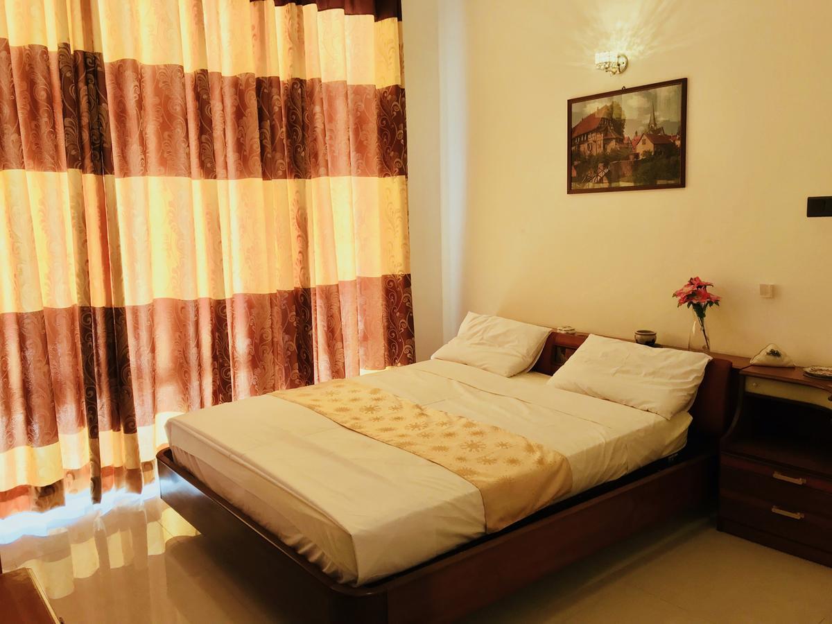 Queens Beach Hotel Tangalle Eksteriør bilde