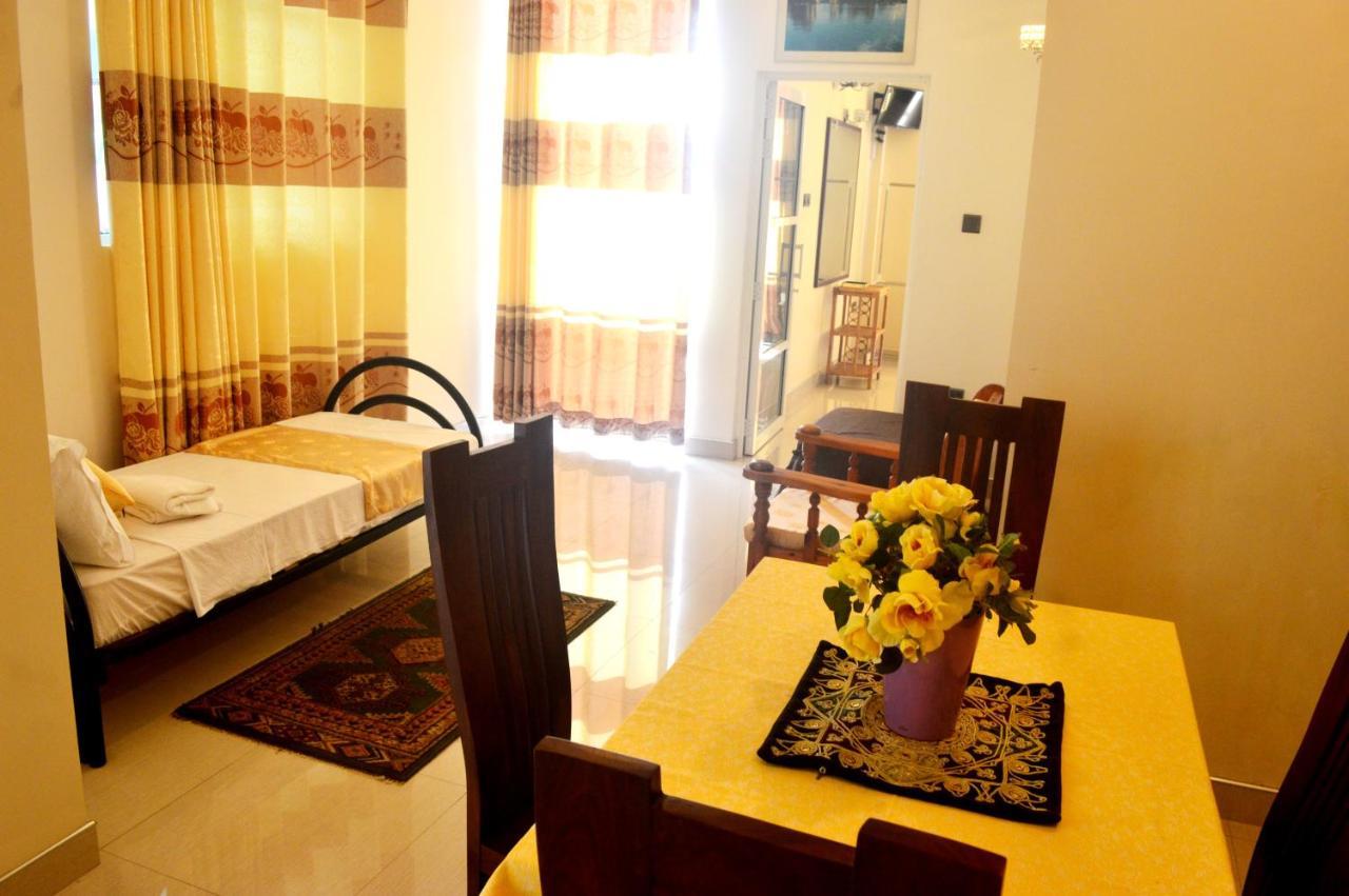 Queens Beach Hotel Tangalle Eksteriør bilde