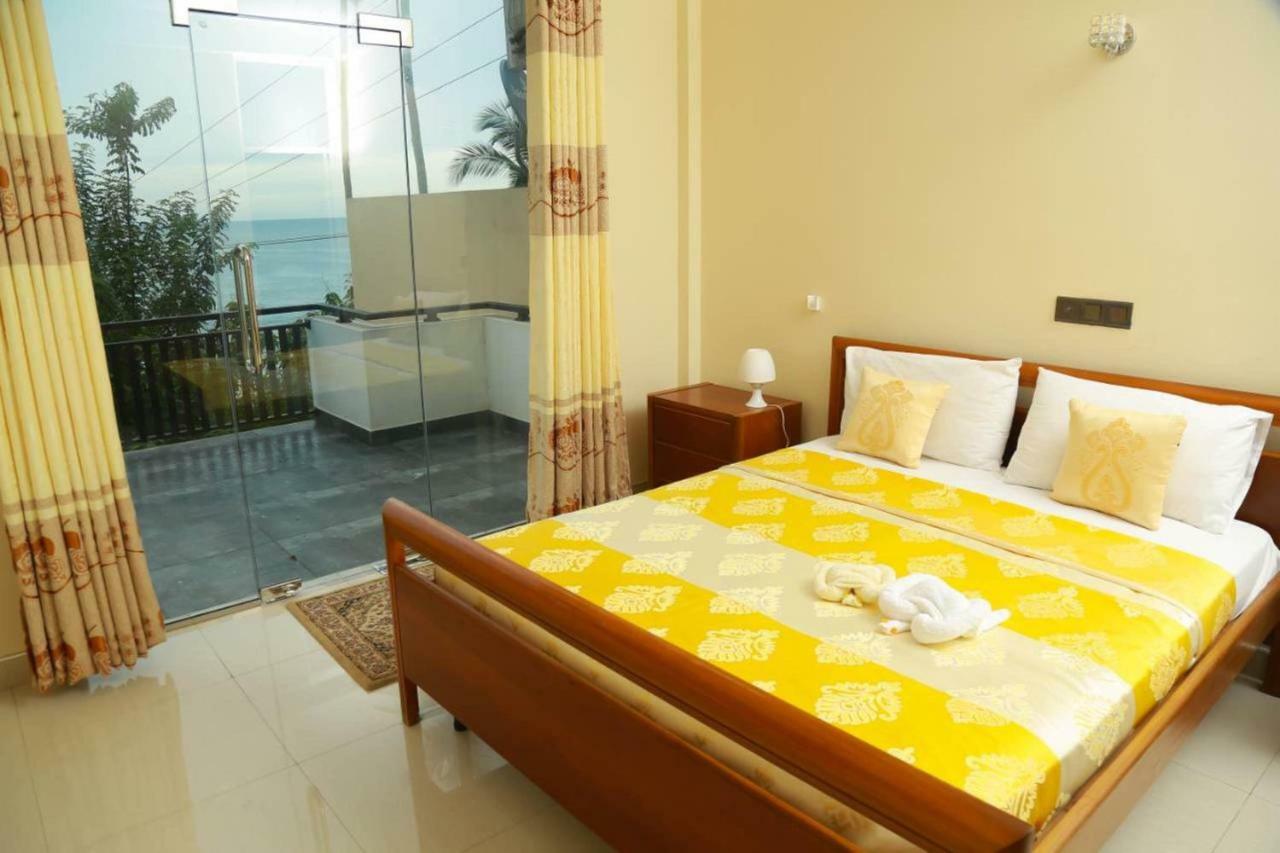 Queens Beach Hotel Tangalle Eksteriør bilde