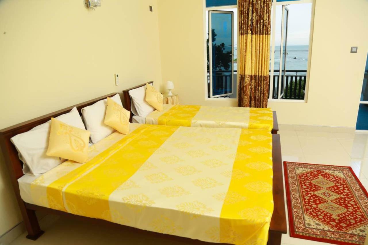 Queens Beach Hotel Tangalle Eksteriør bilde